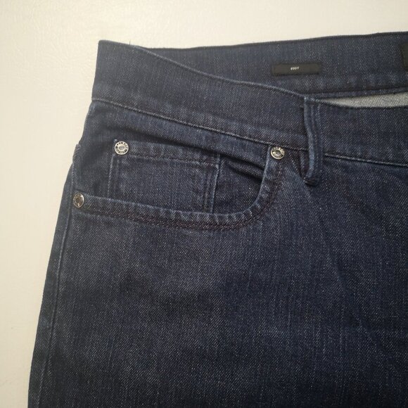 Talbots Ladies Size 12 Dark Wash Boot Cut Zipper & Button Closure Jeans - Picture 6 of 13